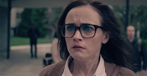 'Handmaid's Tale' Season 2 Trailer: Alexis Bledel Returns From the Dead ...