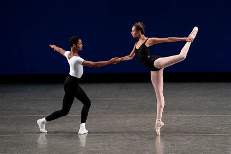 School of American Ballet’s Gutsy Kids: ‘They Just Have to Dance’ - The New York Times