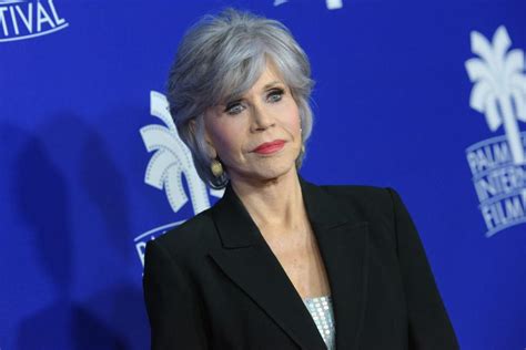 Jane Fonda Jokes About Why She and Her 80 For Brady Costars Were a 'Problem for the Director'