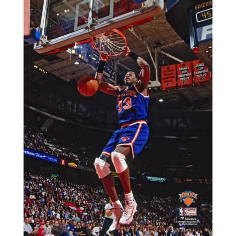 Scottie Pippen Dunk On Patrick Ewing