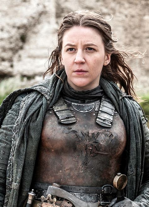 Yara Greyjoy est un personnage récurrent dans la deuxième, troisième ...