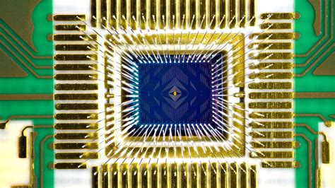 Intel Enters the Quantum Computing Horse Race With 12-Qubit Chip - CNET