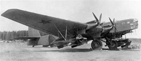 Zveno; The Soviet Flying Aircraft Carrier - Forgotten Aircraft ...