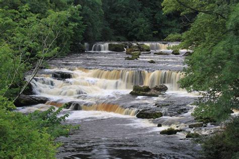 Aysgarth Falls - 3 Robin Hood Waterfalls in Yorkshire Dales