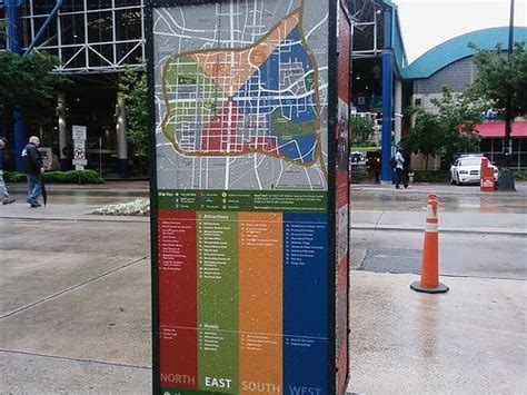 Examples of good wayfinding | Wayfinding design, Wayfinding, Wayfinding ...