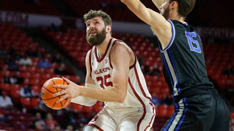 Oklahoma Basketball: Sooners ranked No.45 by writer Matt Norlander