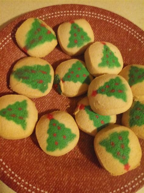 Pillsbury Christmas Sugar cookie reviews in Cookies - ChickAdvisor