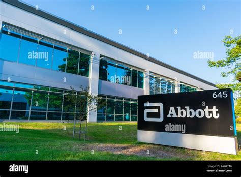 Abbott laboratories headquarters hi-res stock photography and images ...