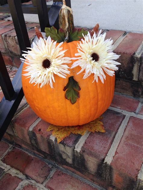 Pumpkin owl | Pumpkin decorating, House goodies, Pumpkin