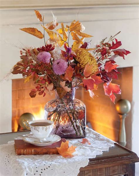 10 Easy Fall Centerpieces for an Autumnal Table - 31 Daily