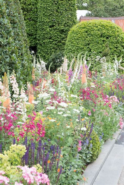 62 Best English Garden Borders images in 2020 | Garden borders, Garden ...