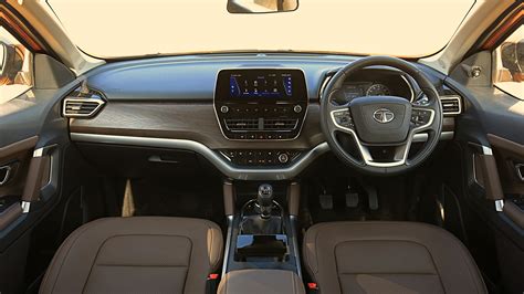 Tata Harrier Photo, Dashboard Image - CarWale