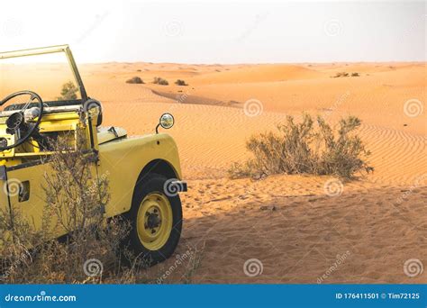 Land Rover in the Desert of Dubai - UAE Stock Image - Image of ...