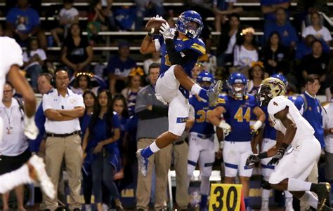 Bishop Amat football keeps rolling in Mission – Daily News