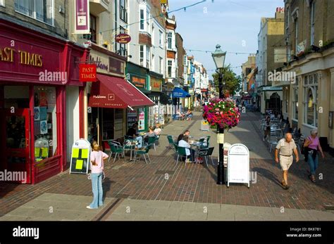 Worthing Town Centre Stock Photo - Alamy