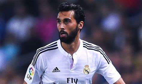 Real Madrid's Alvaro Arbeloa to REJECT Arsenal and Chelsea in favour of ...