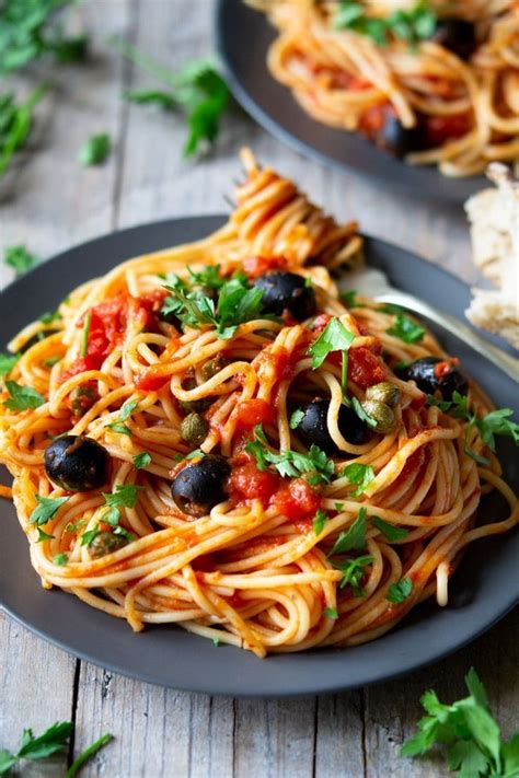 Spaghetti Alla Putanesca | Italian pasta dishes, Italian pasta recipes, Italian recipes authentic