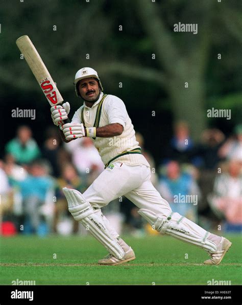 JAVED MIANDAD PAKISTAN 07 May 1992 Stock Photo - Alamy