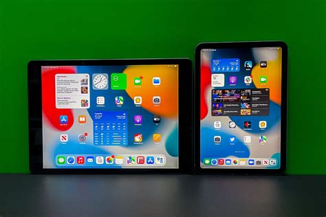 iPad Mini 2021 and 9th-gen iPad, compared - CNET