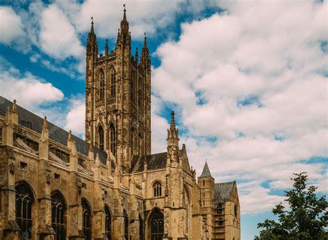 Canterbury Cathedral England. the Main Isle. Editorial Photography - Clip Art Library