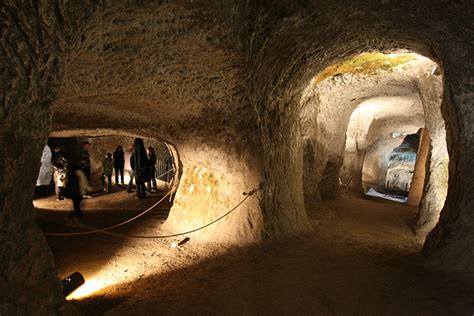 Underground in Orvieto | ContemporaryNomad.com