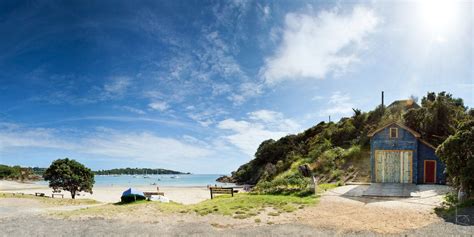 Waiheke Island in Auckland, New Zealand - InspirationSeek.com