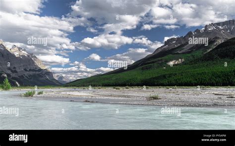 Rocky mountains in Banff National Park Stock Photo - Alamy