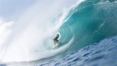 Bethany Hamilton Rip Curl Partnership Continues - SurfGirl Magazine