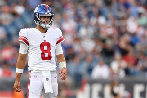 Giants QB Daniel Jones reveals offseason neck procedure unrelated to ...