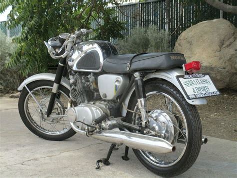 1965 Honda 305 Super Hawk for sale: photos, technical specifications, description