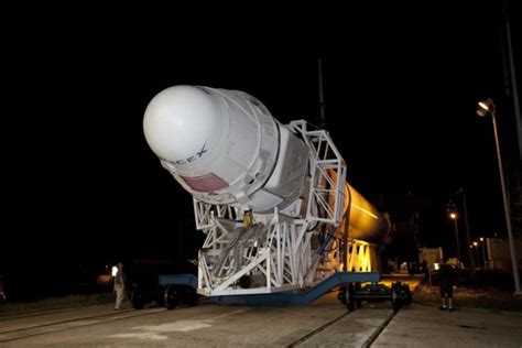 In preparation for Space Shuttle Mission STS-87, the crew arrives at the Kennedy Space Center ...