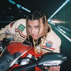 24kGoldn – VALENTINO Samples | Genius