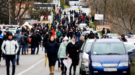 Serbs in Kosovo block roads, clash with police as ethnic tensions worsen | World News - The ...