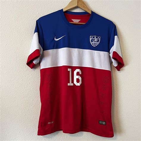 Nike Team USA Soccer Jersey Shirt Men Large #16... - Depop