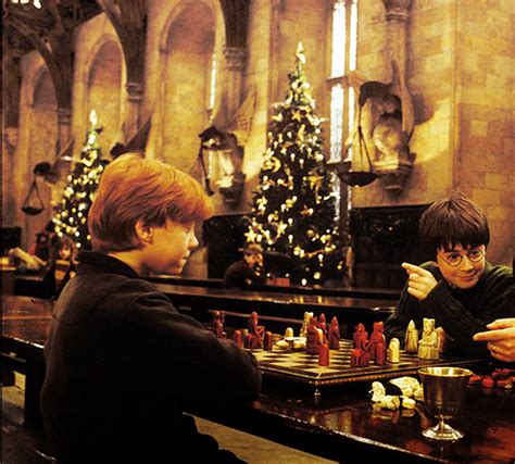 Harry and Ron playing wizard chess in the Great Hall. | Harry Potter ...