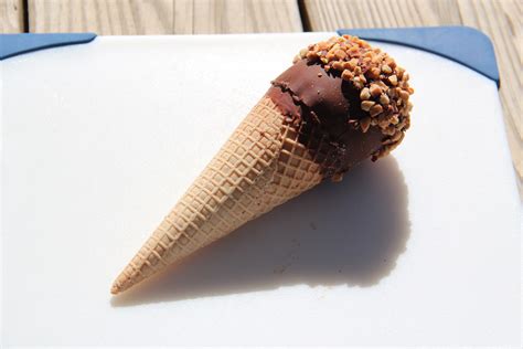 File:Nestlé Drumstick ice cream.jpg - Wikimedia Commons