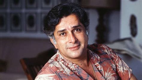 Remembering Shashi Kapoor | Deewar to Satyam Shivan Sundaram: 7 ...