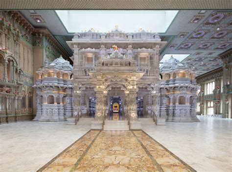 Largest Hindu temple outside Asia opens in New Jersey, built by 12,500 volunteers