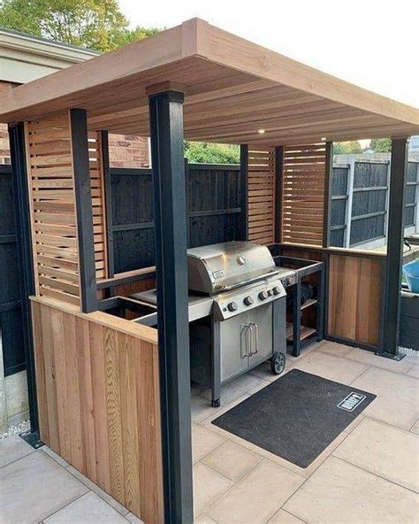 The Best Outdoor Kitchen Setups For Backyard Entertaining