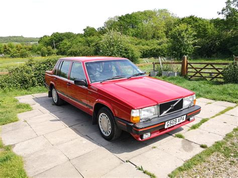 1989 Volvo 740 – Classified of the Week | Car & Classic Magazine