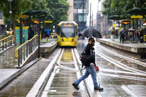 Hour-by-hour weather forecast for Greater Manchester as region expected to be battered by more ...