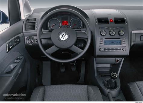 VOLKSWAGEN Touran specs - 2003, 2004, 2005, 2006 - autoevolution