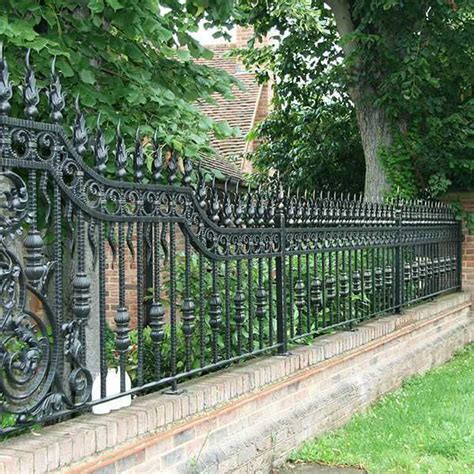 Modern Metal Yard Wrought Iron Fence Ideas for Sale From China Factory ...