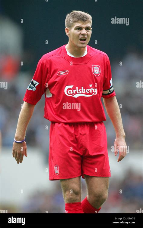 STEVEN GERRARD, LIVERPOOL FC, SPURS V LIVERPOOL, 2005 Stock Photo - Alamy