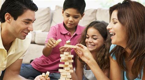 8 indoor activities to engage kids during the monsoon