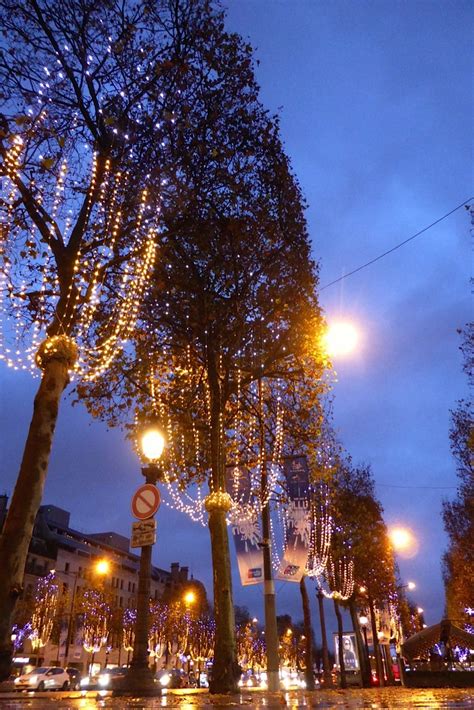 Christmas Champs Elysees Illuminations 826 – Colleen's Paris