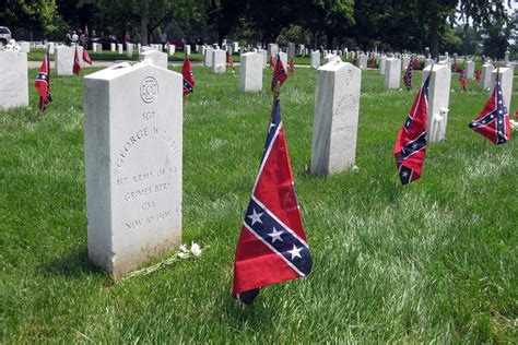 Southern Partisan Online - Feds Fight Civil War Flag Battle