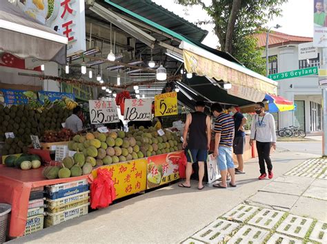 Honest Geylang Durian 36 Singapore. Don't Sell Cheap but Won't Cheat You |Tony Johor Kaki ...