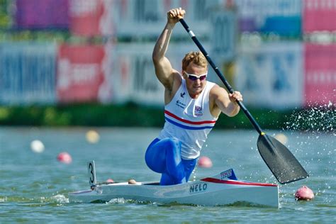 Richard Jefferies in action at 2011 World Championships (1224×816 ...