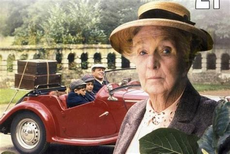 joan hickson | Miss marple, Joan, Agatha christie